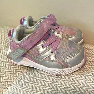 Stride rite Toddler Size 7 Sneakers